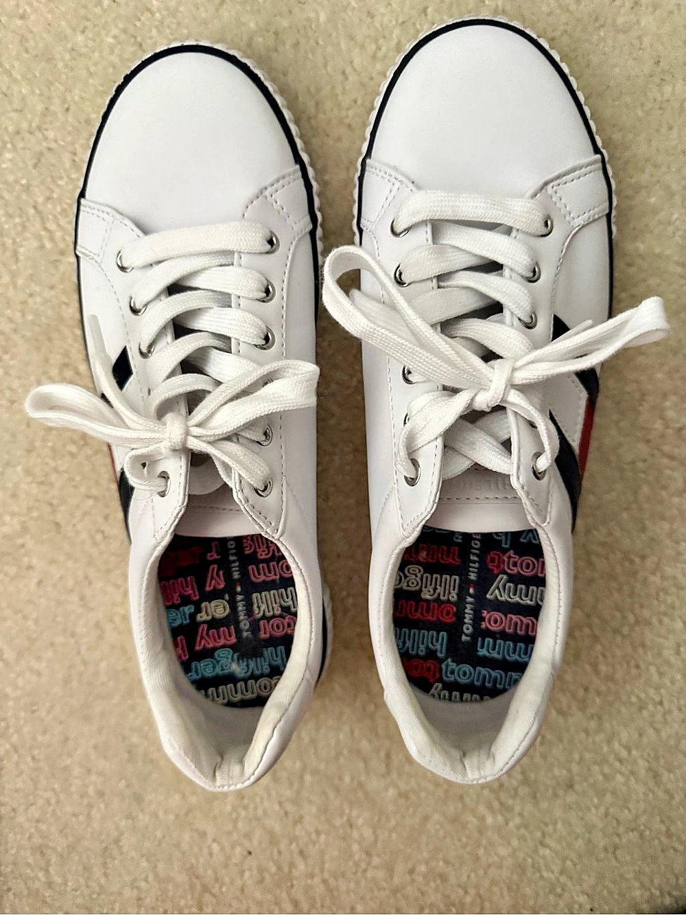 Tommy Hilfiger Twelean2 Women's Sneakers US 9M White & Black